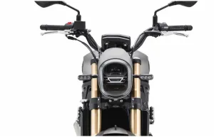 Benelli Leoncino 800 Scheinwerfer