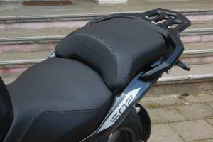 Sitzbank Benelli TRK 502