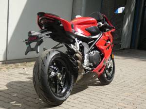921 RR 