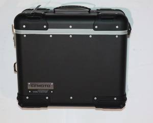 Seitenkoffer schwarz 700mt