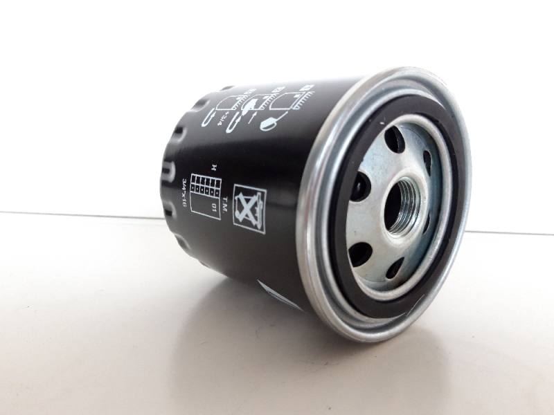 Ölfilter für Kubota D1105 + V1505 Motor u.a in Schäffer,Bobcat,Neuson Ölfilter für Kubota D1105 + V1505 Motor u.a in Schäffer,Bobcat,Neuson